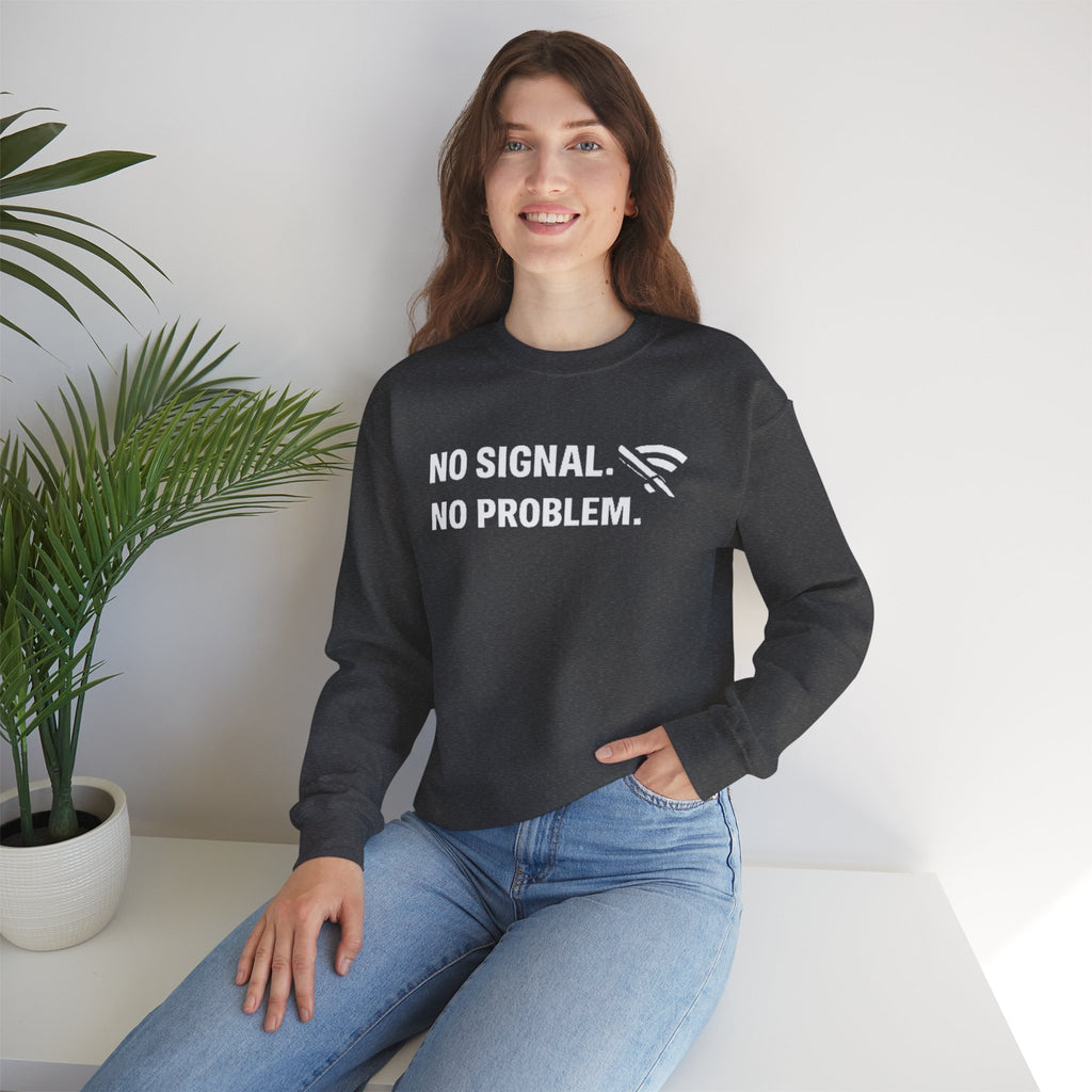 "No Signal, No Problem" Unisex Heavy Blend™ Tech Humor Crewneck Sweatshirt