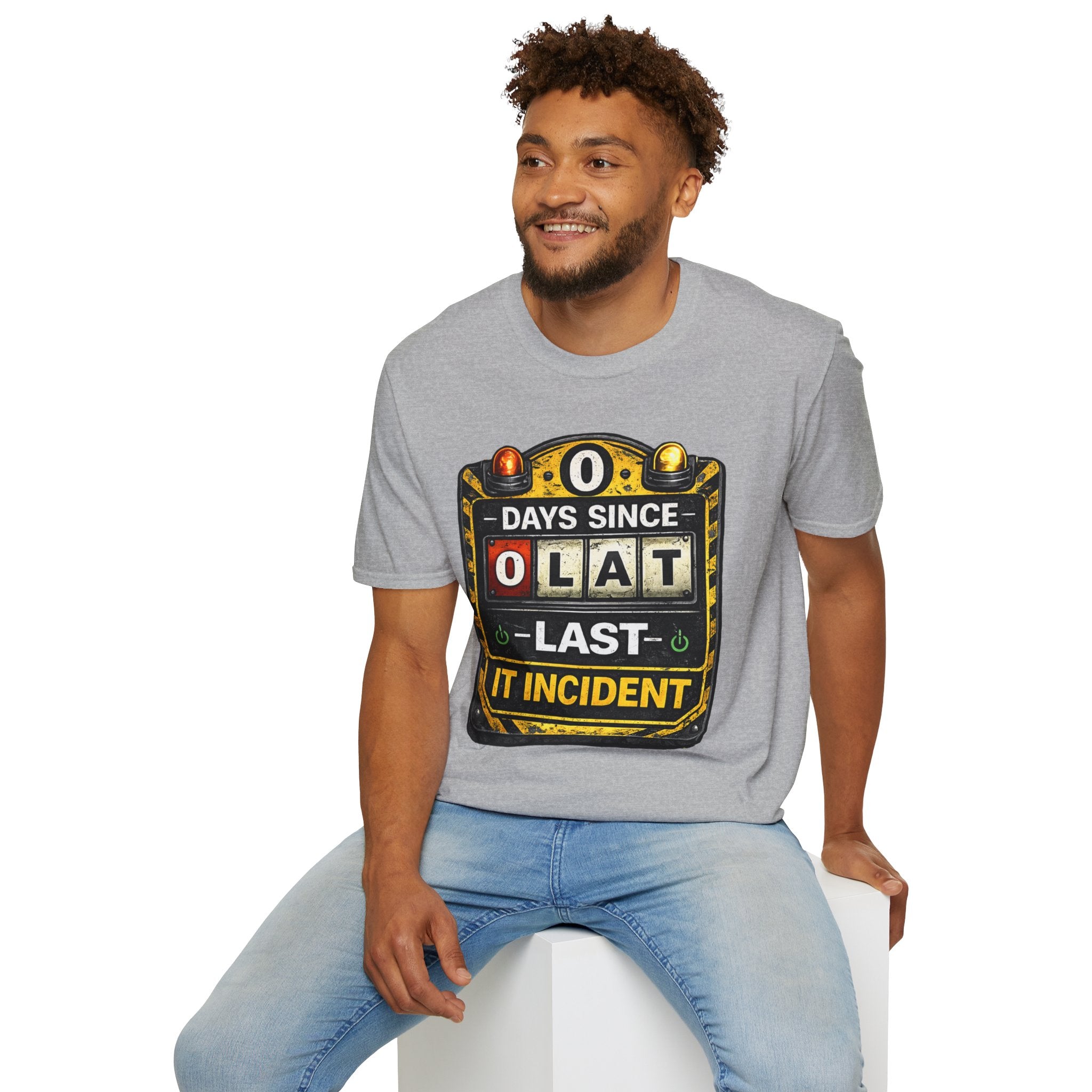 "0 Days Since Last IT Incident" Funny IT Tech Humor T-Shirt