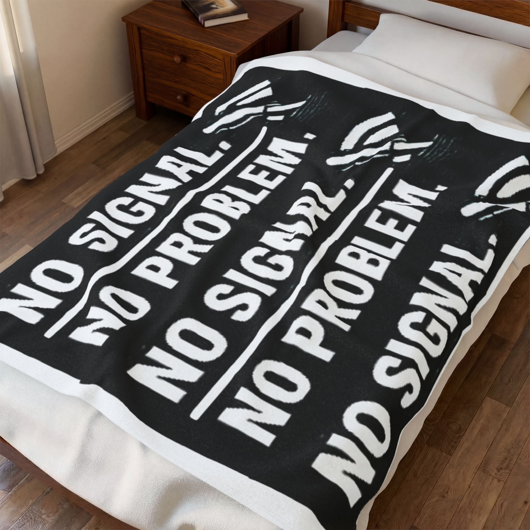 "No Signal No Problem" IT Humor Funny IT Velveteen Plush Blanket