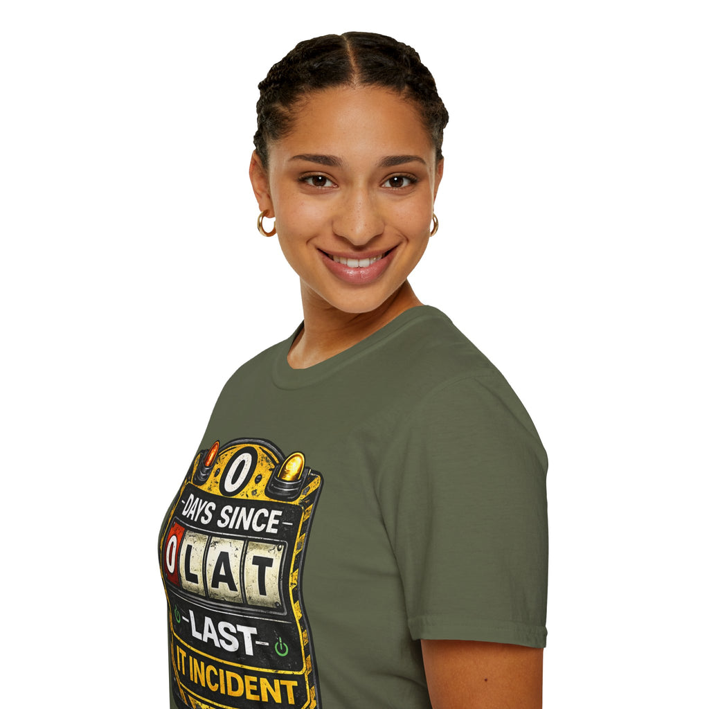"0 Days Since Last IT Incident" Funny IT Tech Humor T-Shirt