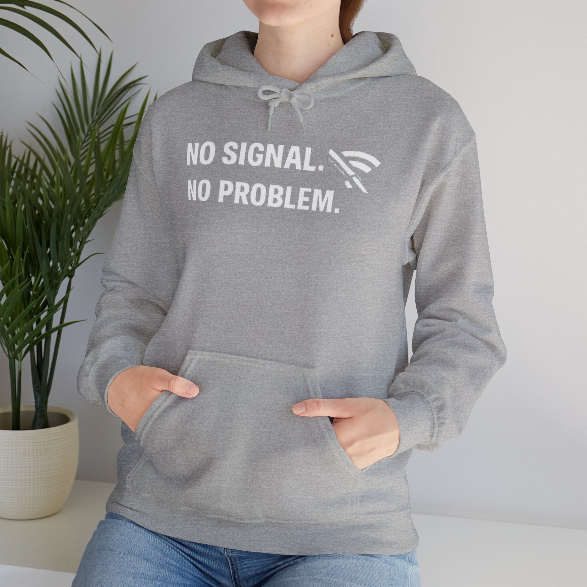 "No Signal, No Problem" IT Humor Unisex Heavy Blend™ Hoodie
