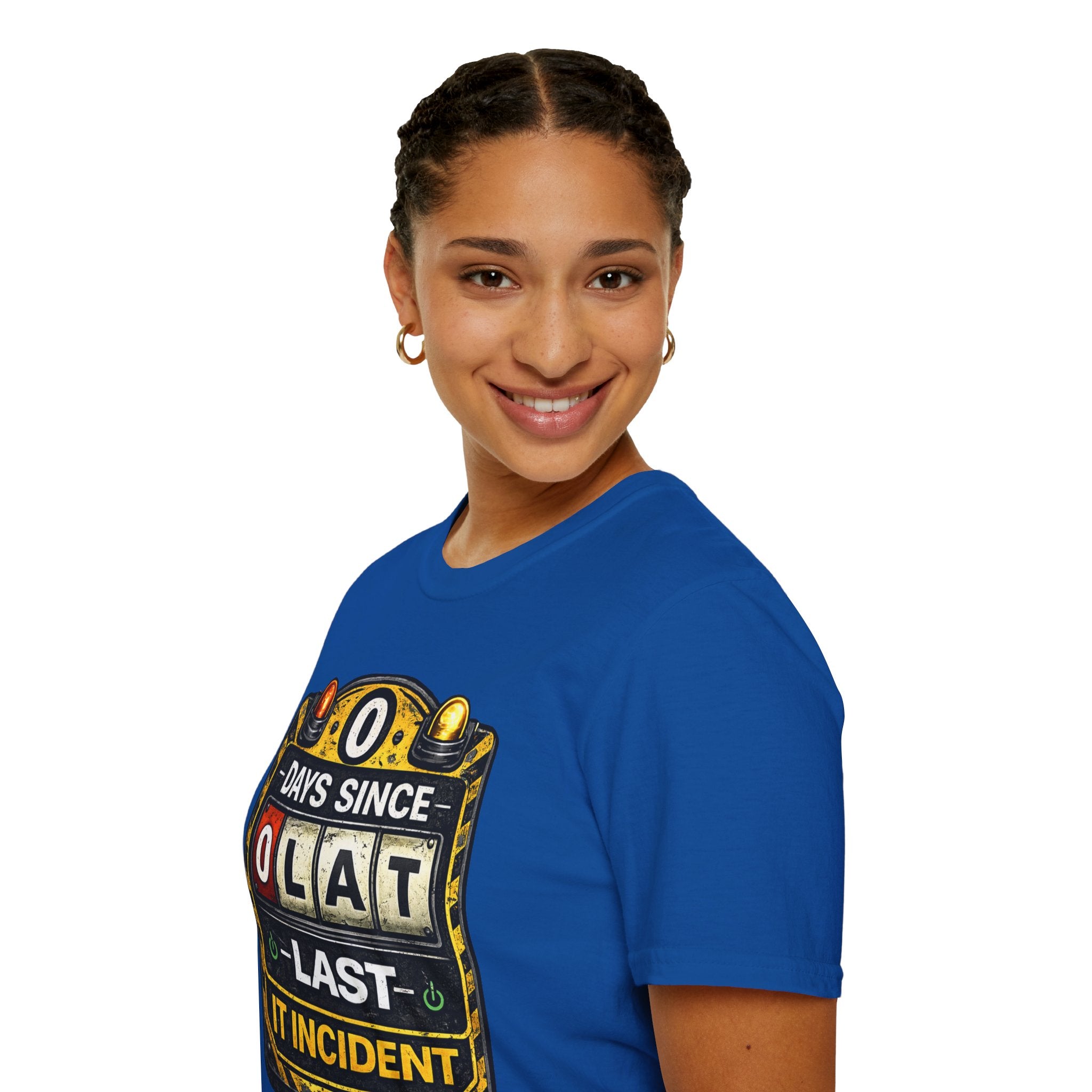 "0 Days Since Last IT Incident" Funny IT Tech Humor T-Shirt