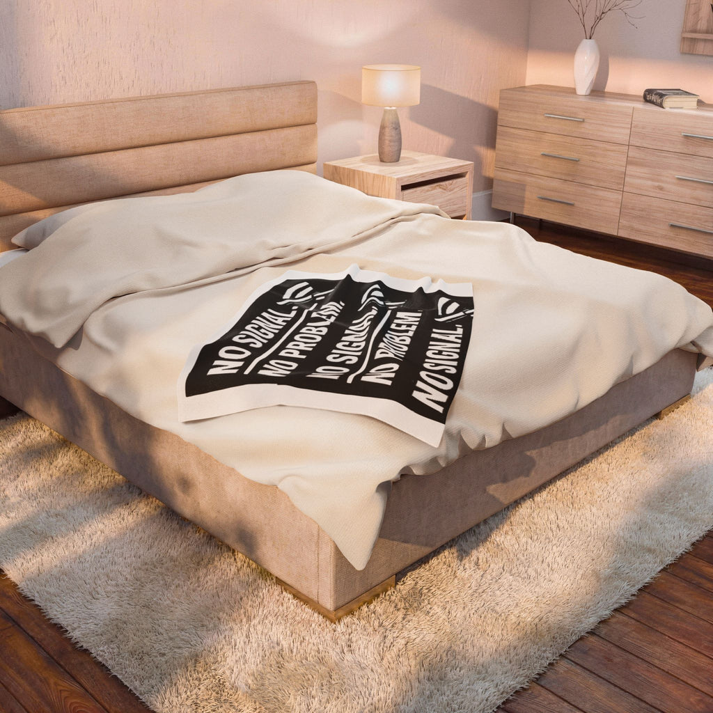 "No Signal No Problem" IT Humor Funny IT Velveteen Plush Blanket