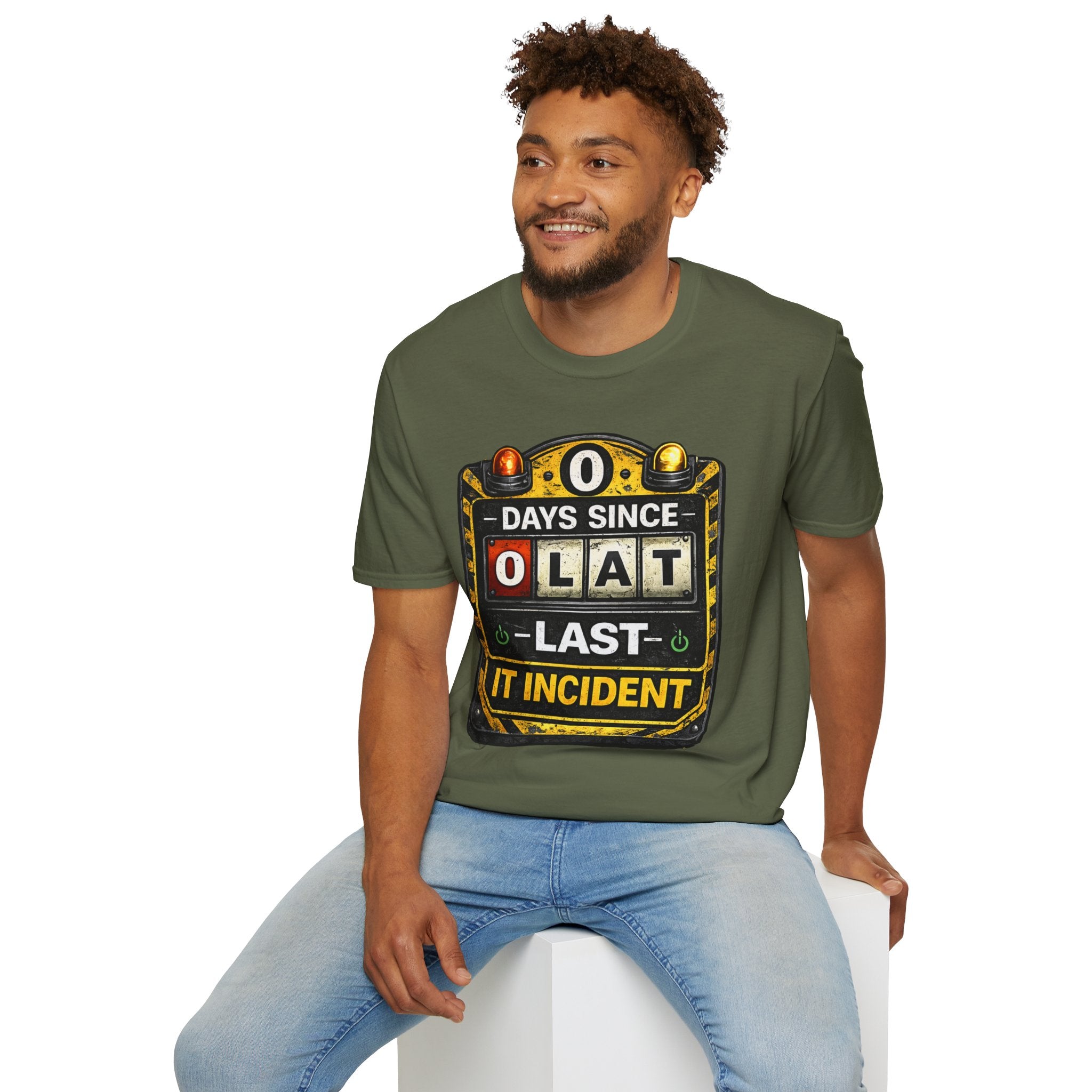 "0 Days Since Last IT Incident" Funny IT Tech Humor T-Shirt