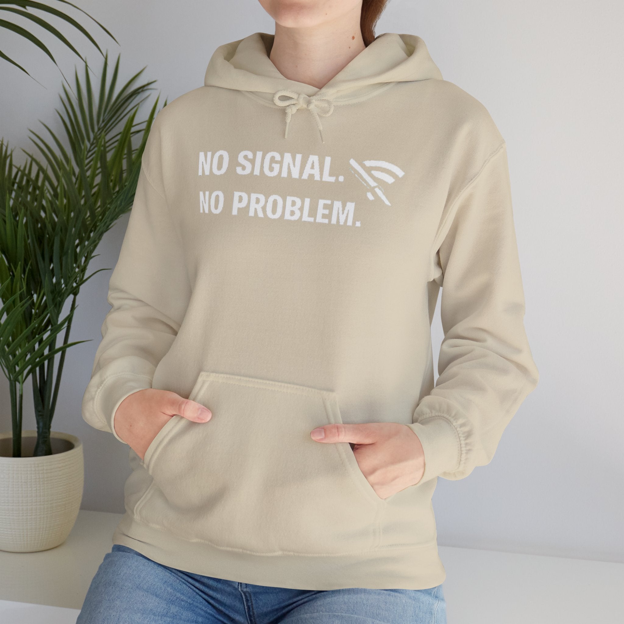 "No Signal, No Problem" IT Humor Unisex Heavy Blend™ Hoodie