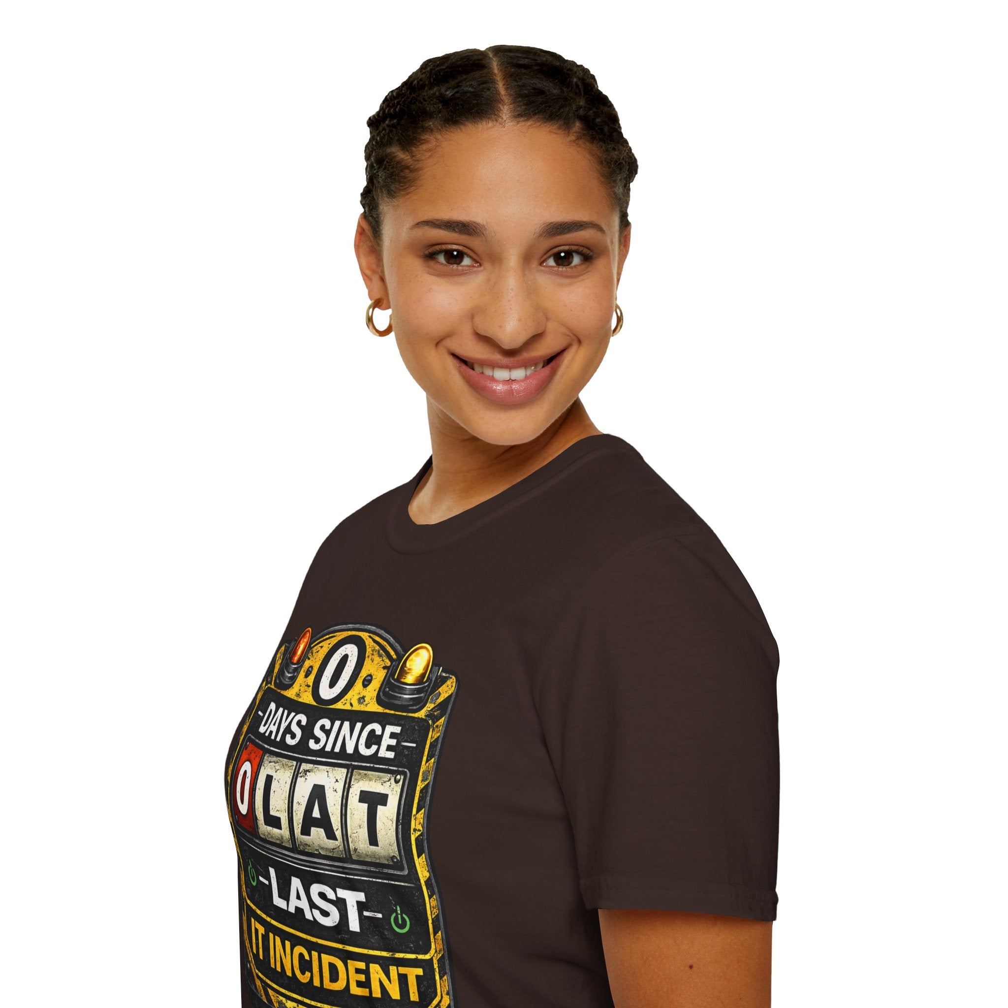 "0 Days Since Last IT Incident" Funny IT Tech Humor T-Shirt