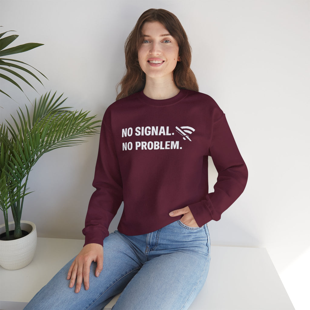 "No Signal, No Problem" Unisex Heavy Blend™ Tech Humor Crewneck Sweatshirt
