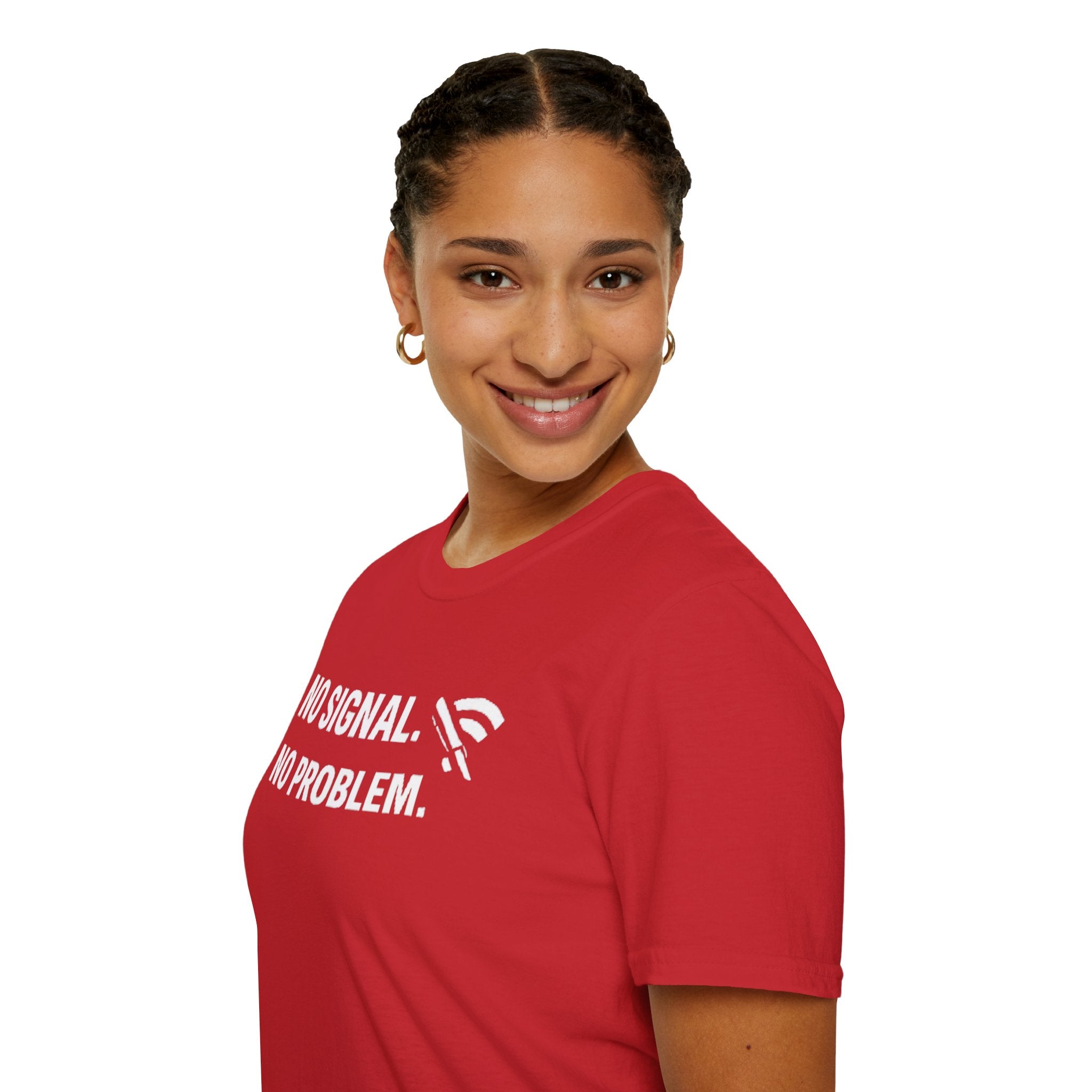 "No Signal, No Problem" Funny IT Tech Humor T-Shirt