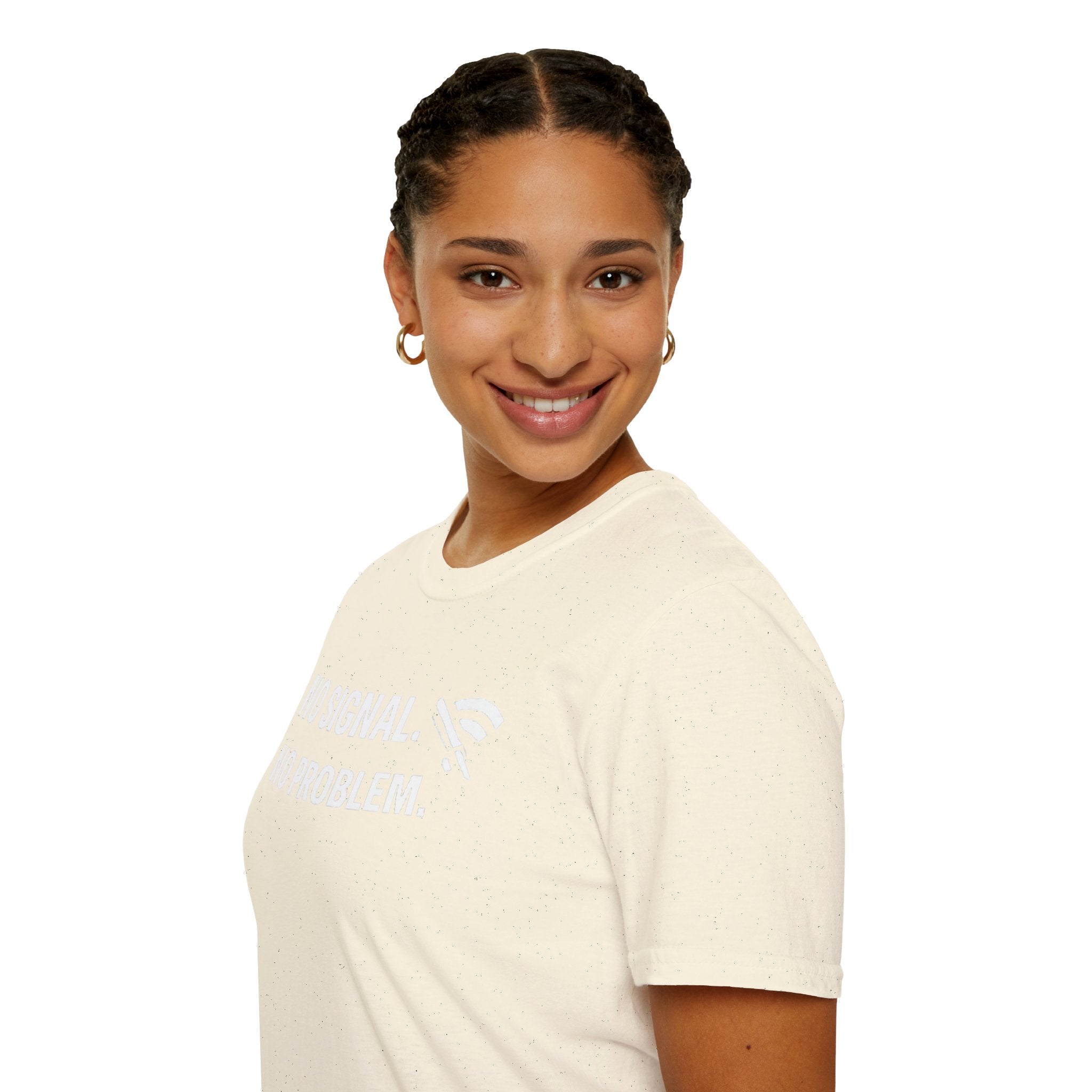 "No Signal, No Problem" Funny IT Tech Humor T-Shirt