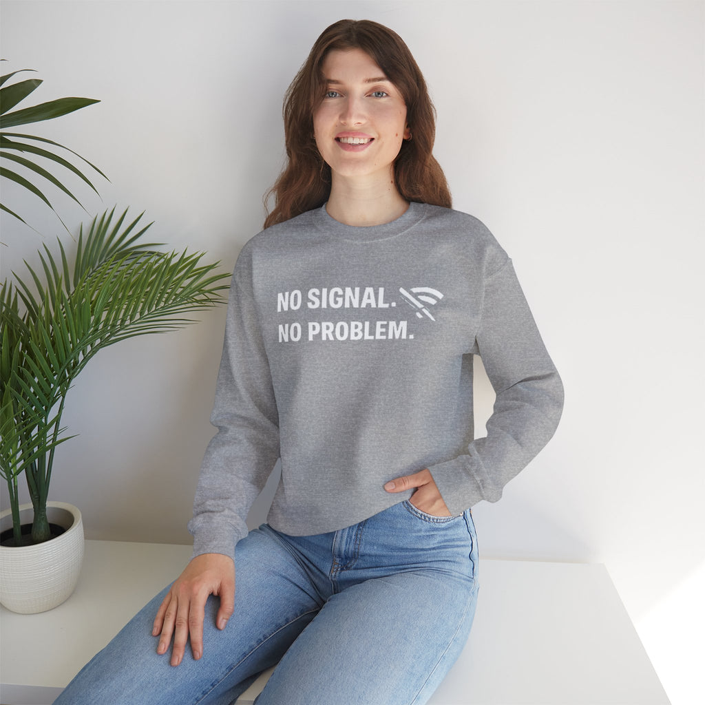 "No Signal, No Problem" Unisex Heavy Blend™ Tech Humor Crewneck Sweatshirt